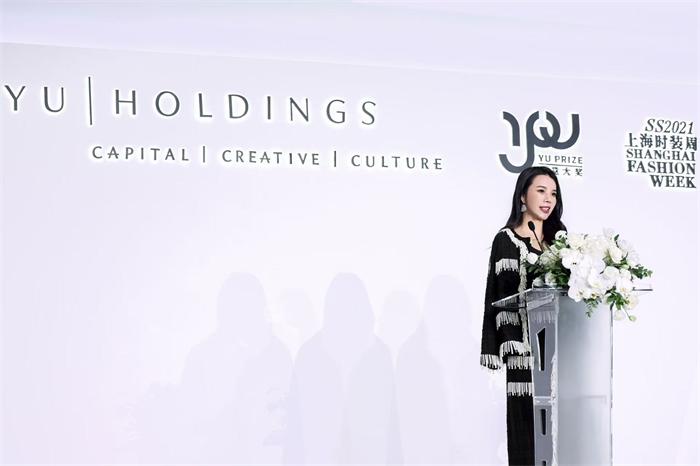 余晚晚官宣更名余尚霖！以新身份启新程，深耕东方美学赋能青年成长